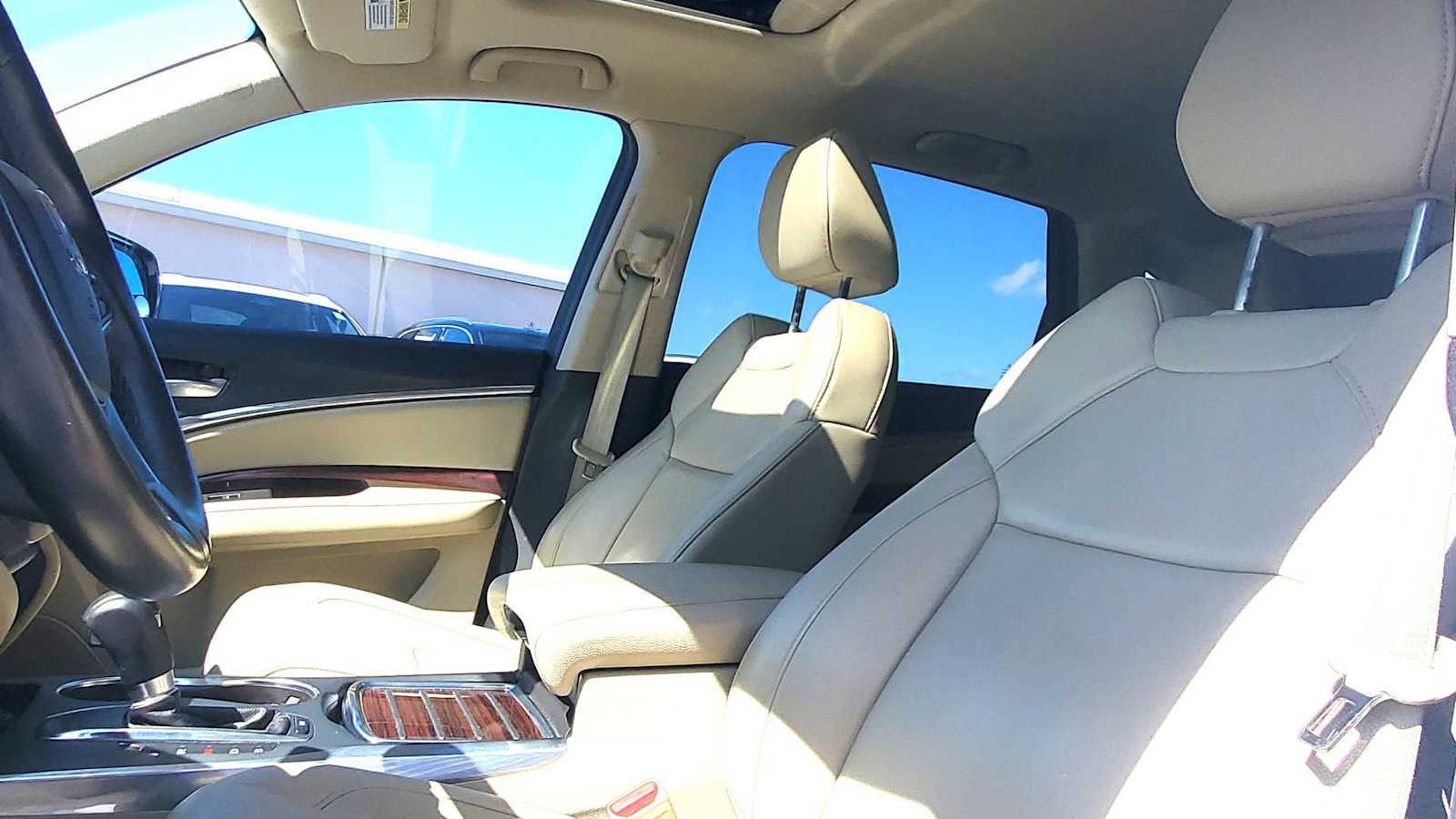 Thumbnail: 2015 Acura MDX - 16