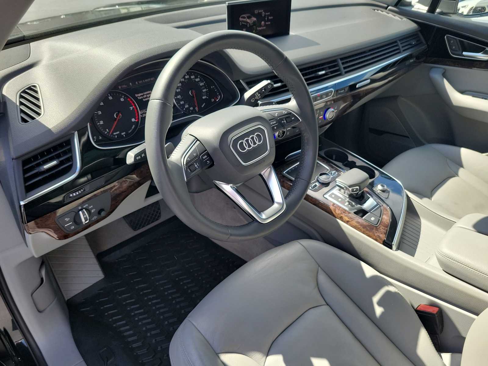 Thumbnail: 2018 Audi Q7 - 2