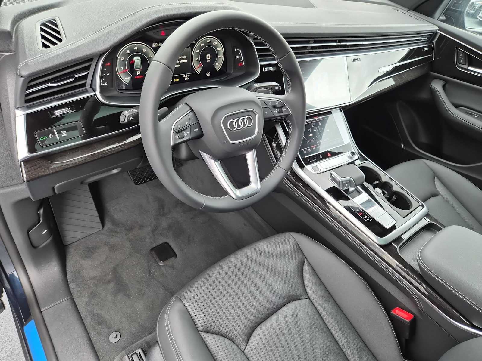 Thumbnail: 2026 Audi Q8 - 2