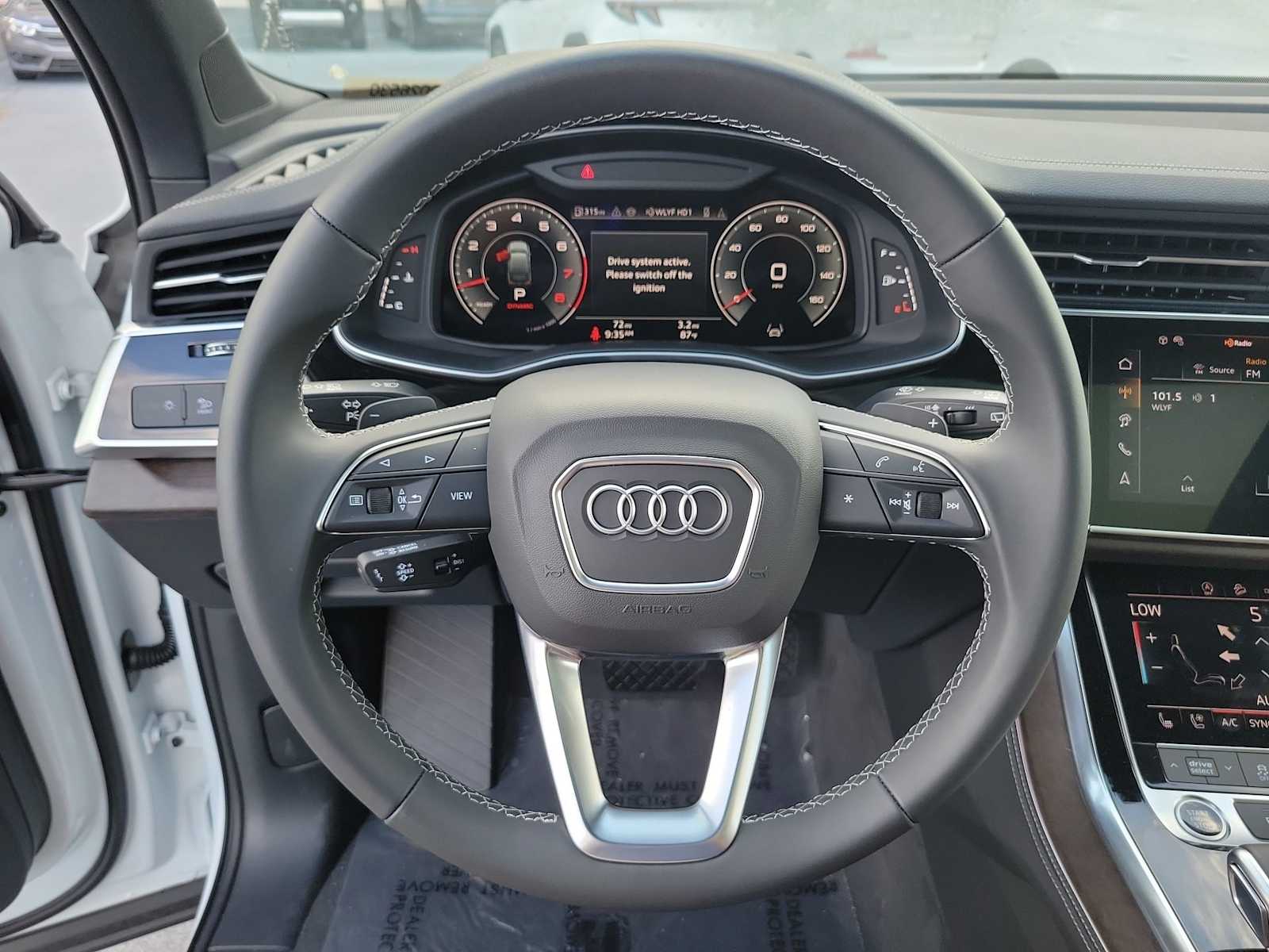 Thumbnail: 2025 Audi Q7 - 20