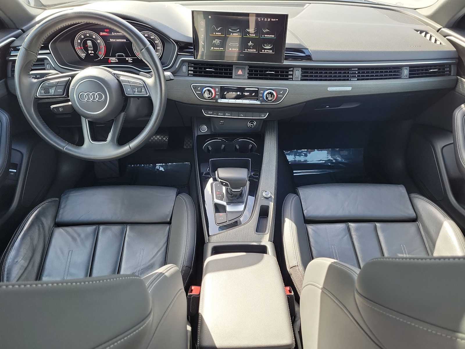 Thumbnail: 2020 Audi A4 - 14