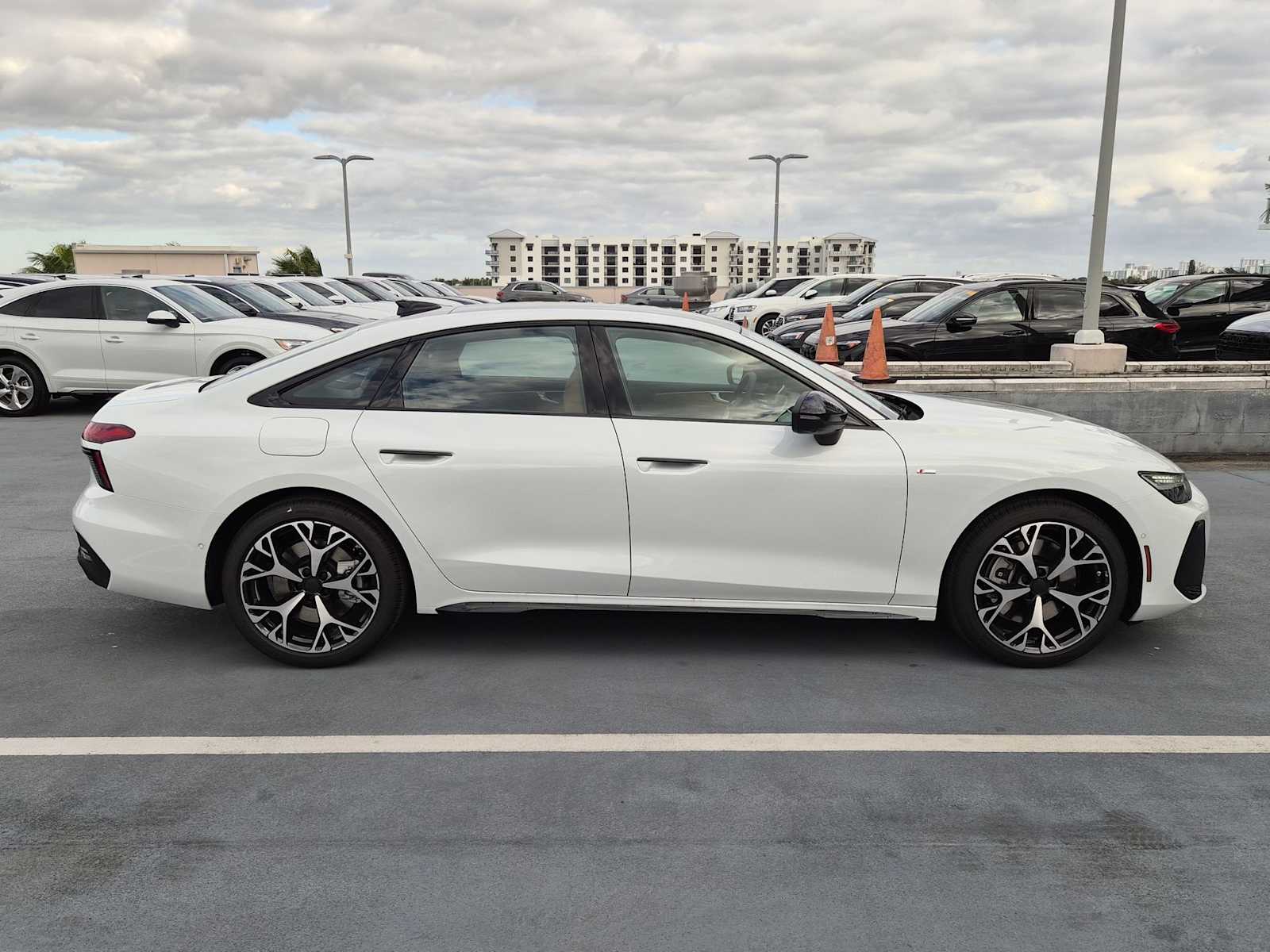 Thumbnail: 2026 Audi A6 - 7