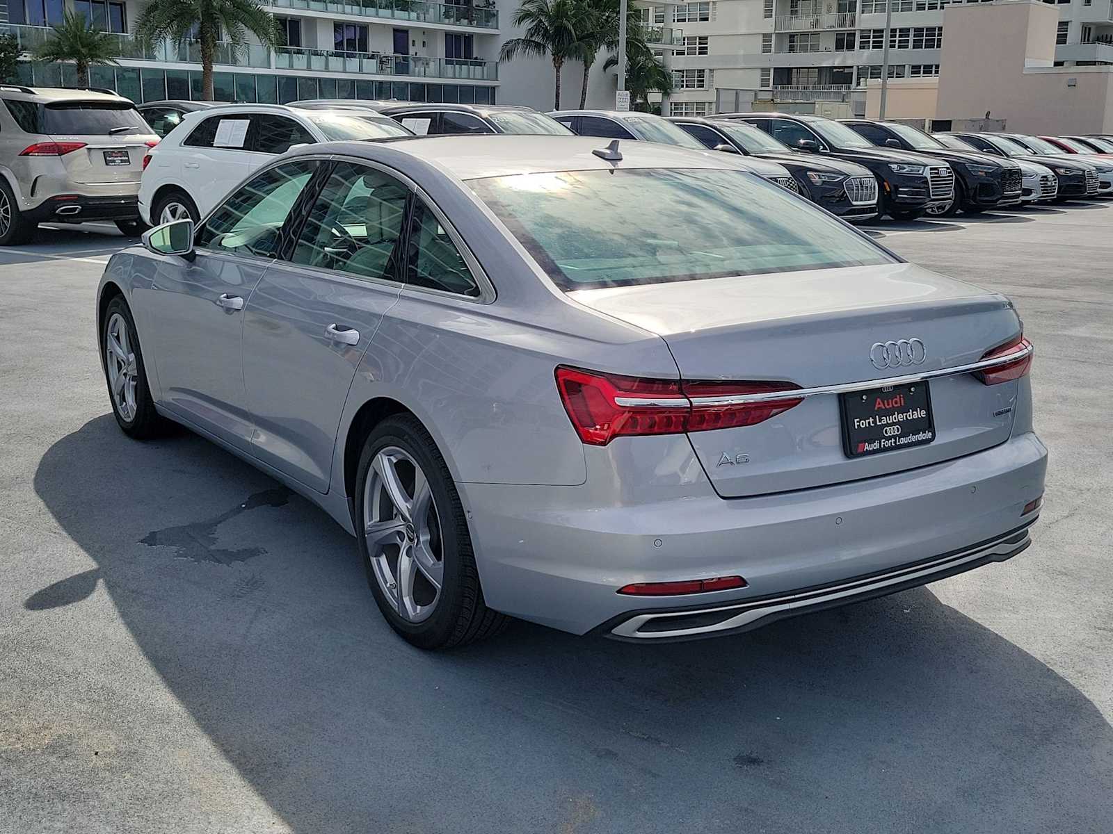 Thumbnail: 2025 Audi A6 - 4