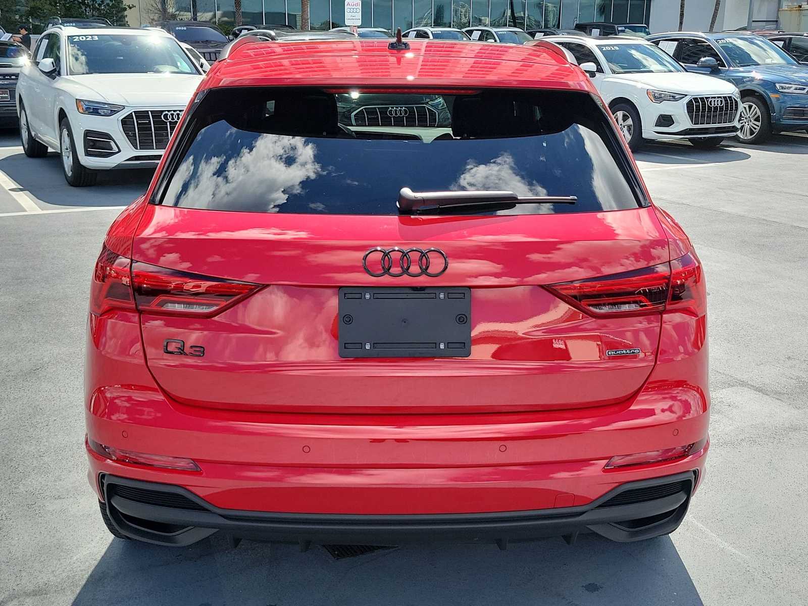 Thumbnail: 2025 Audi Q3 - 5