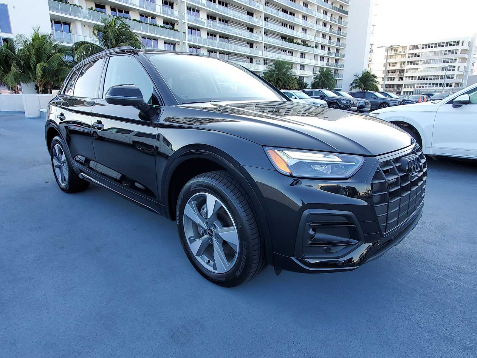 Thumbnail: 2024 Audi Q5 - 8