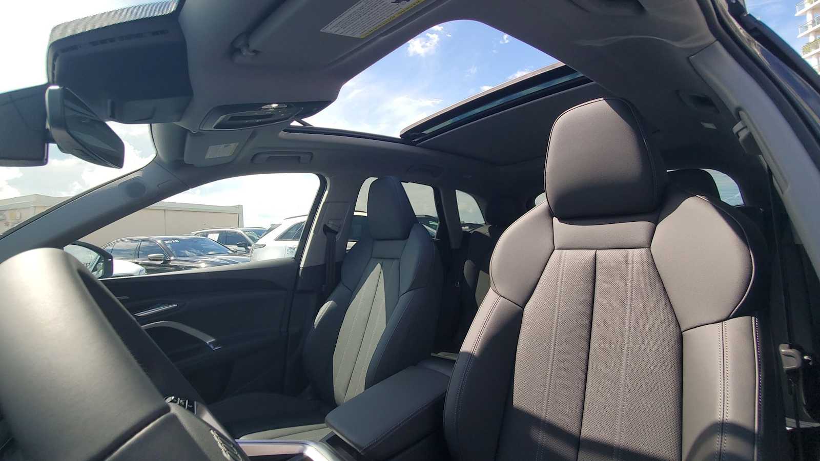 Thumbnail: 2026 Audi Q5 - 19