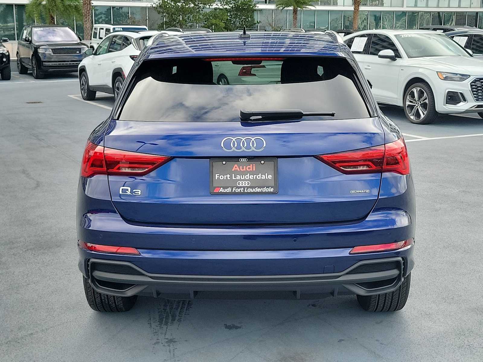 Thumbnail: 2025 Audi Q3 - 5
