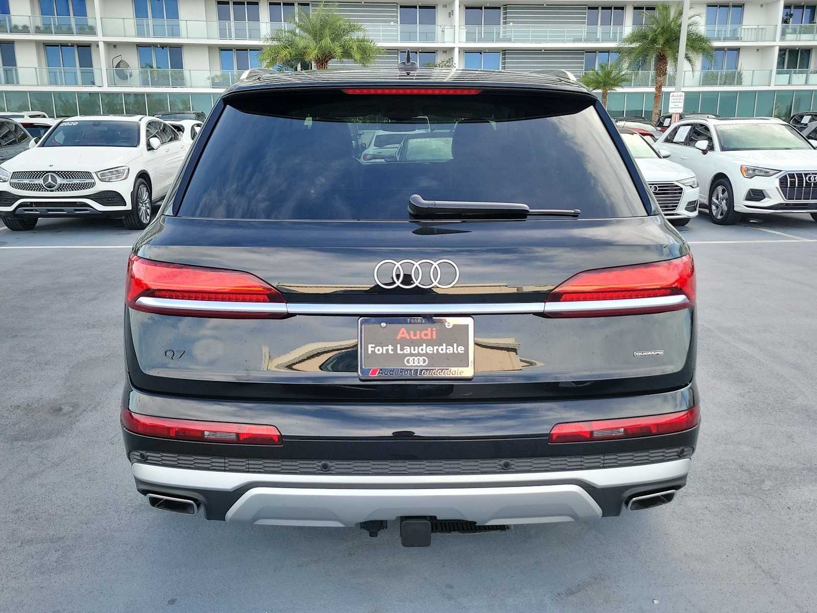 Thumbnail: 2025 Audi Q7 - 5