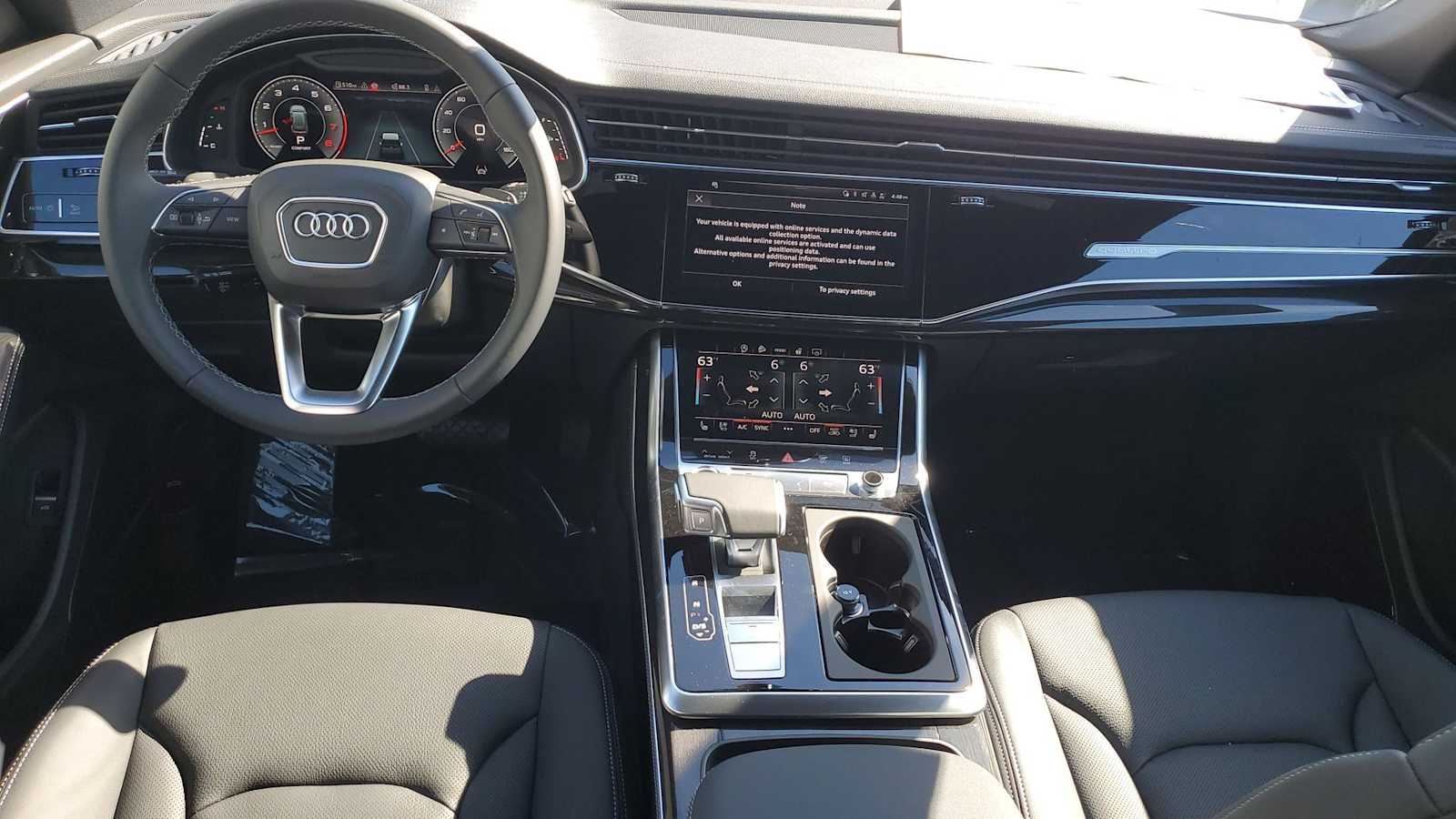 Thumbnail: 2026 Audi Q8 - 15