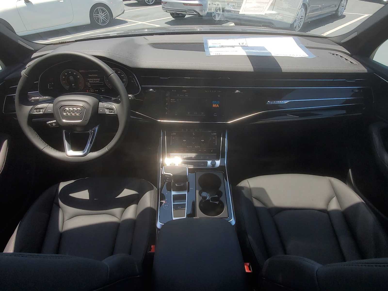 Thumbnail: 2023 Audi Q7 - 14