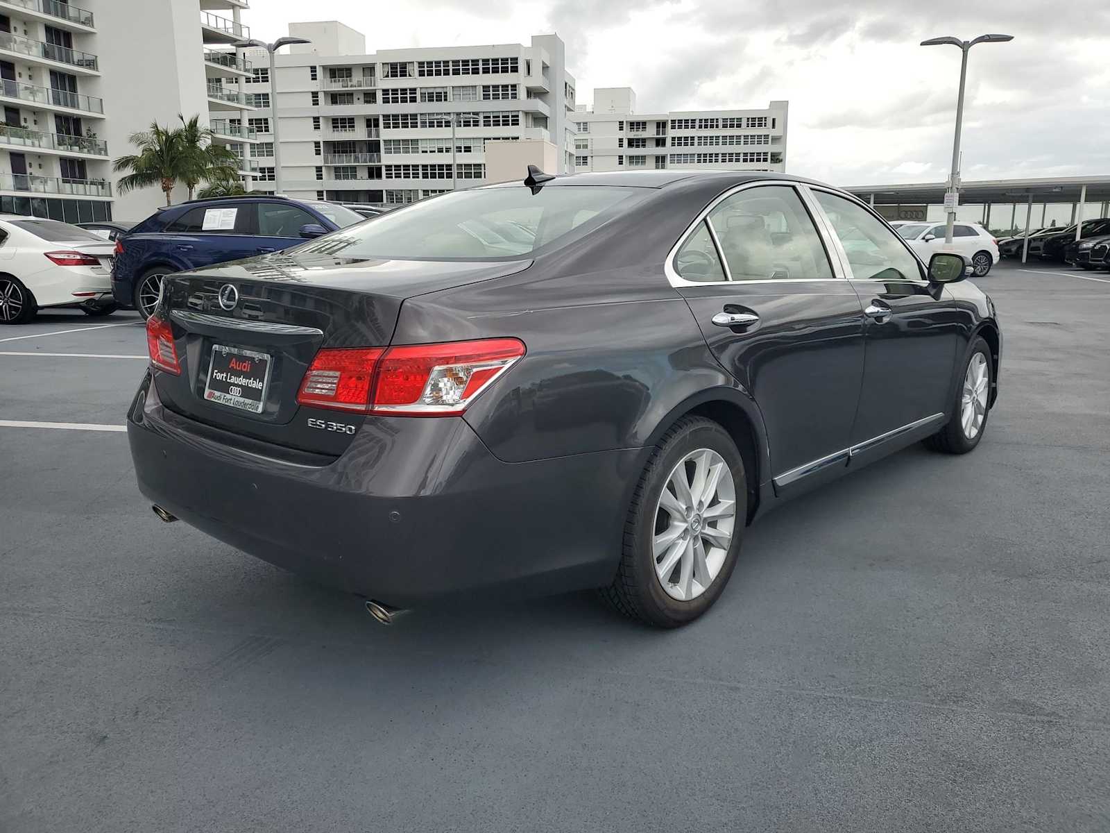 Thumbnail: 2012 Lexus ES - 6