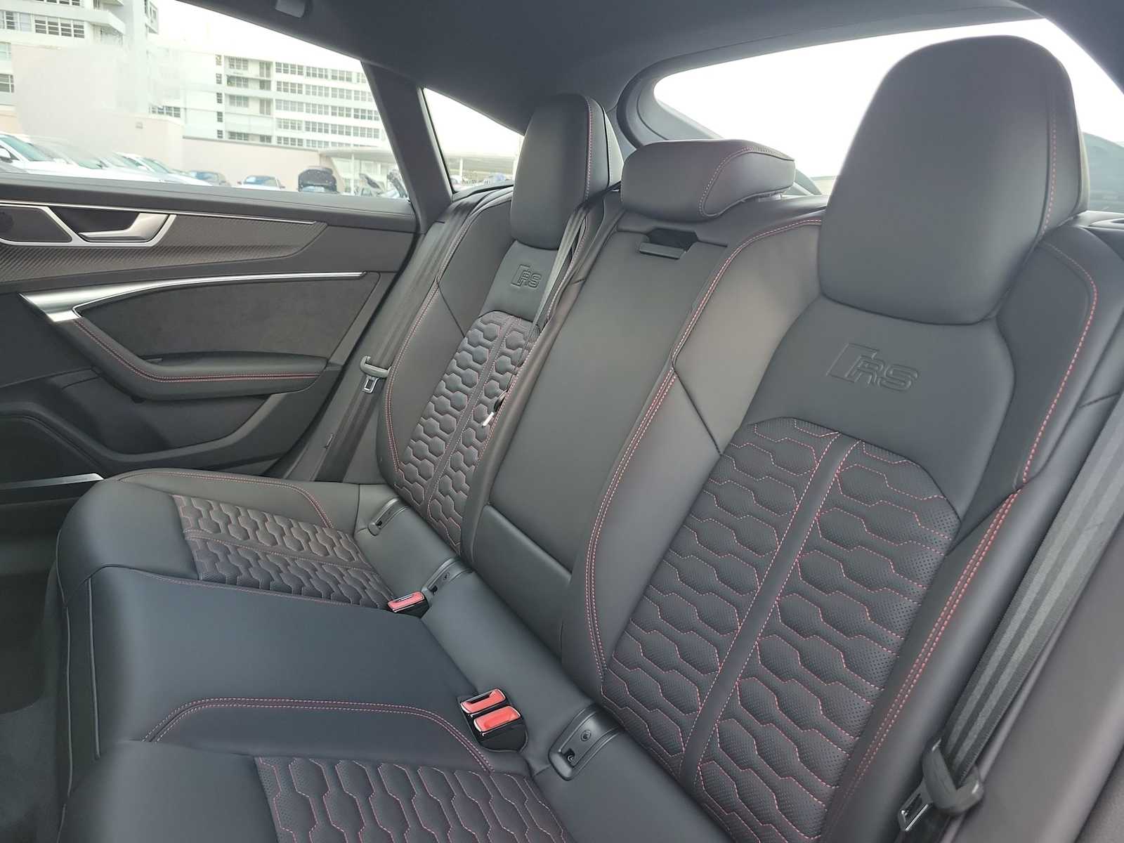 Thumbnail: 2026 Audi RS 7 - 19