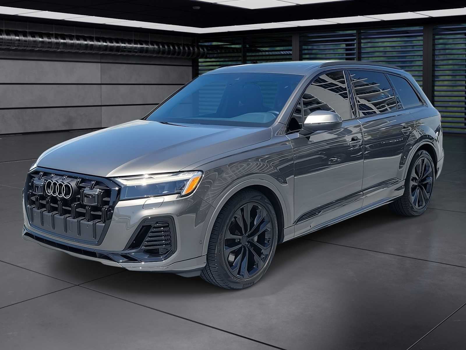 2026 Audi Q7 Premium Plus