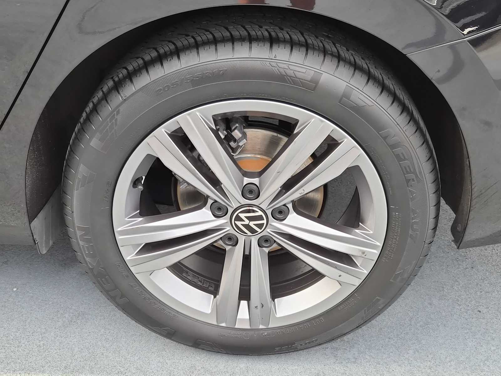 Thumbnail: 2023 Volkswagen Jetta - 12