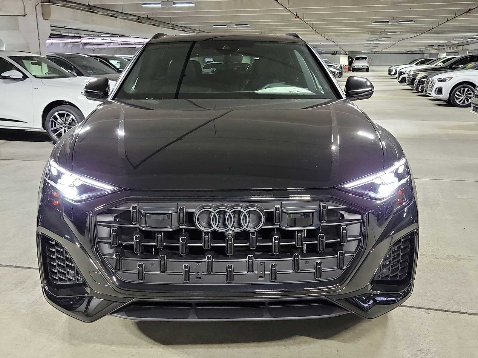 Thumbnail: 2026 Audi Q8 - 9