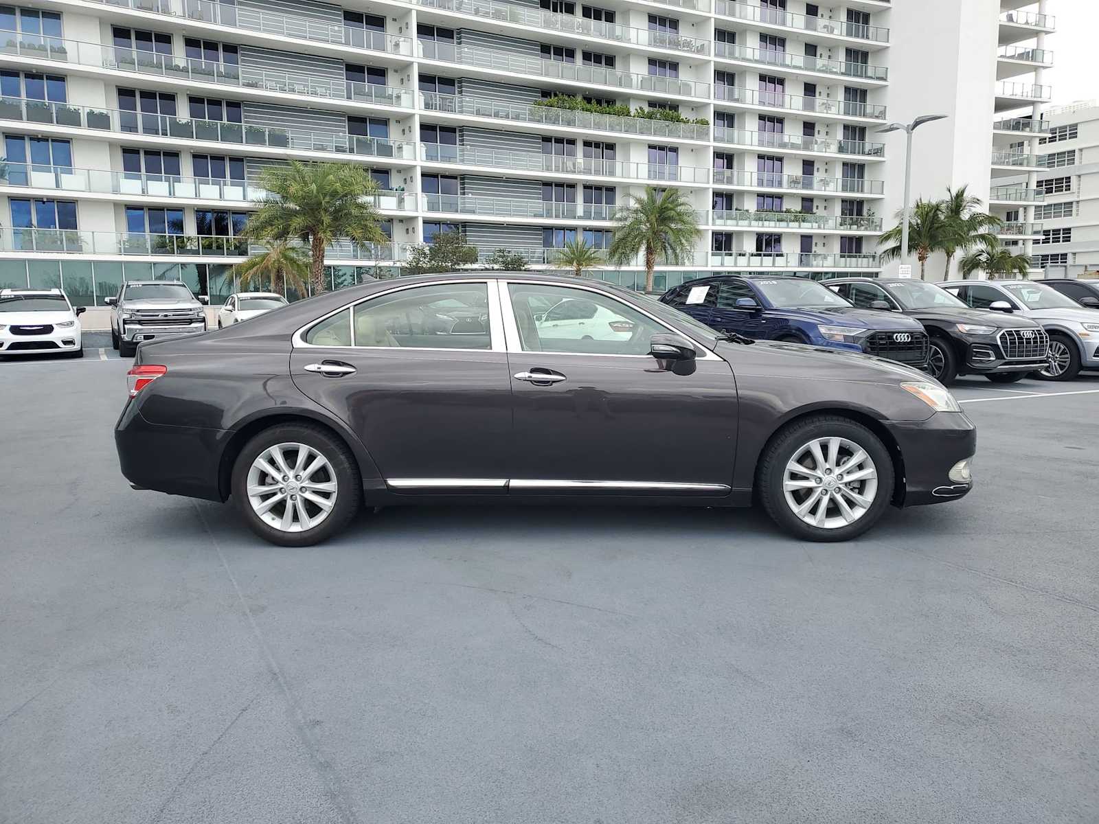 Thumbnail: 2012 Lexus ES - 7