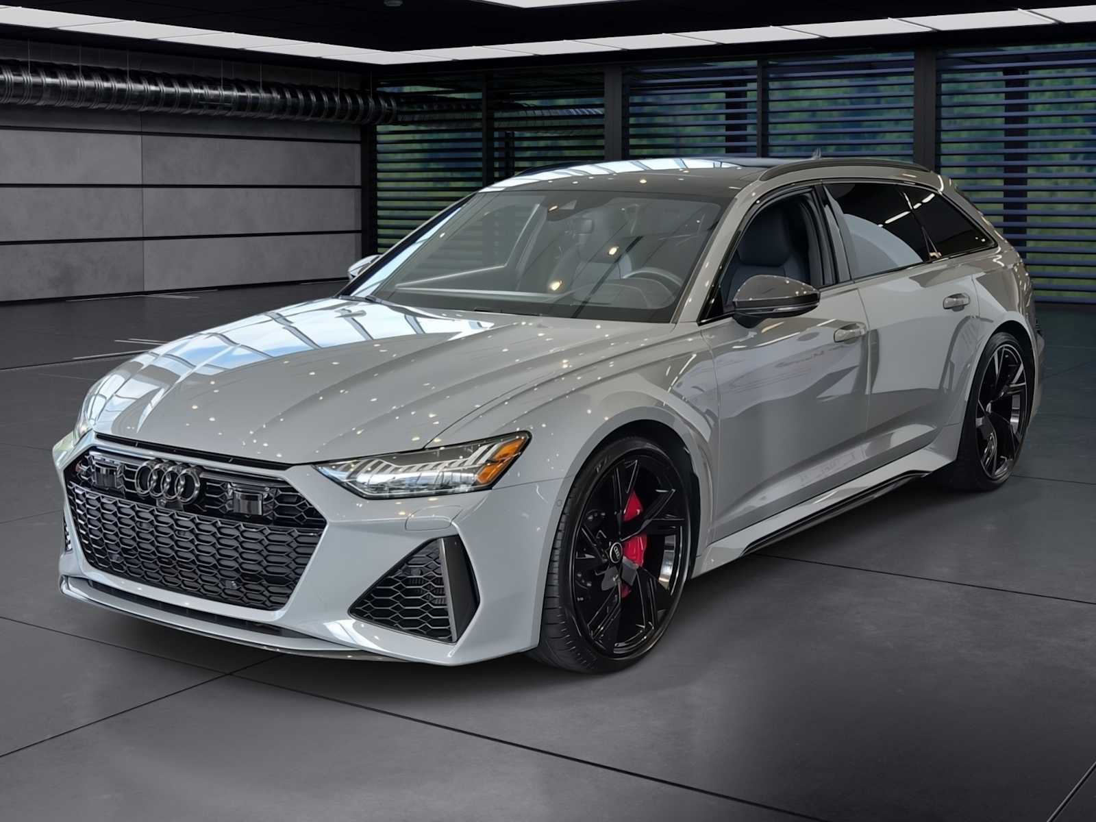 Thumbnail: 2021 Audi RS 6 - 1