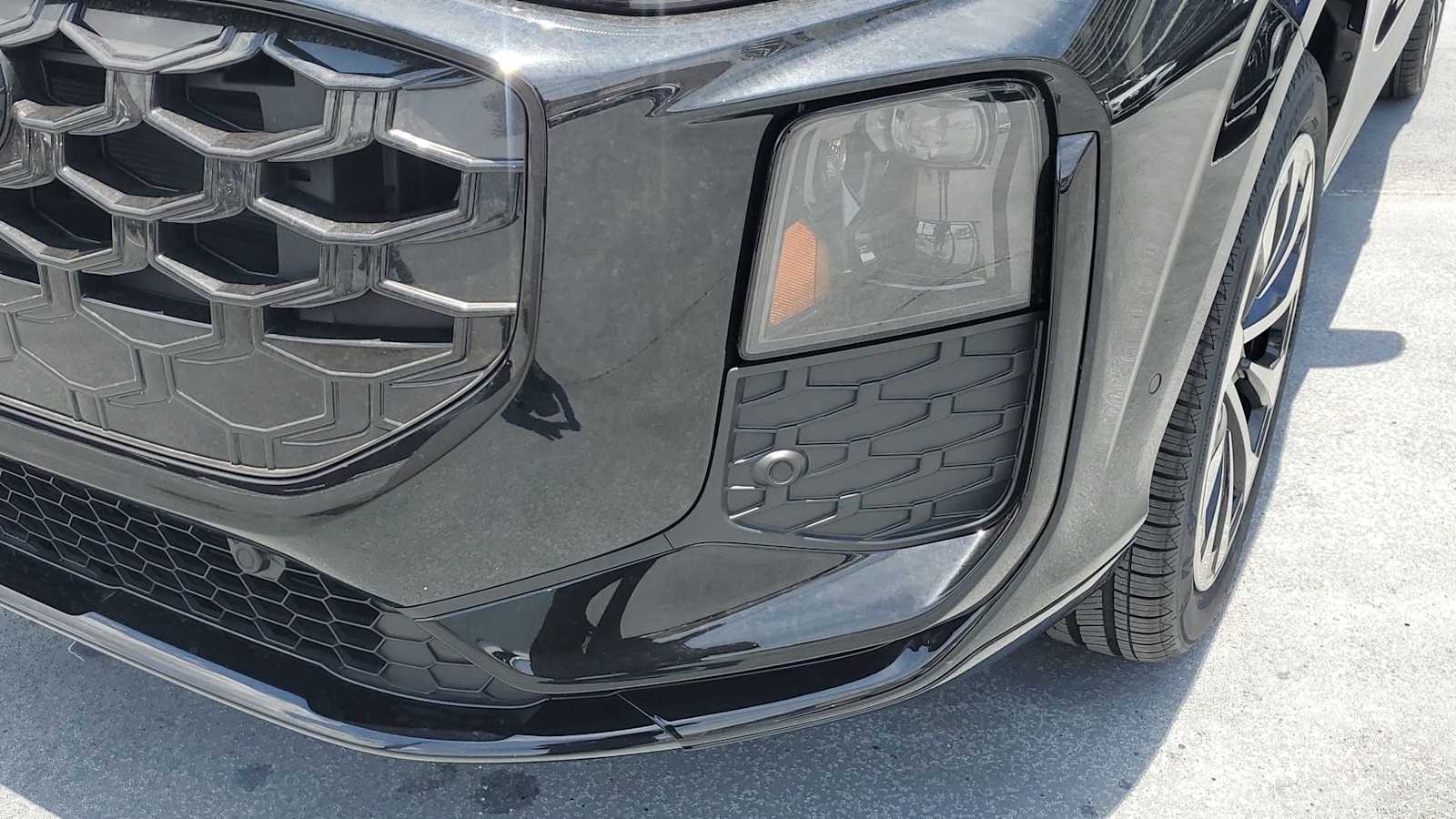 Thumbnail: 2026 Audi Q3 - 10