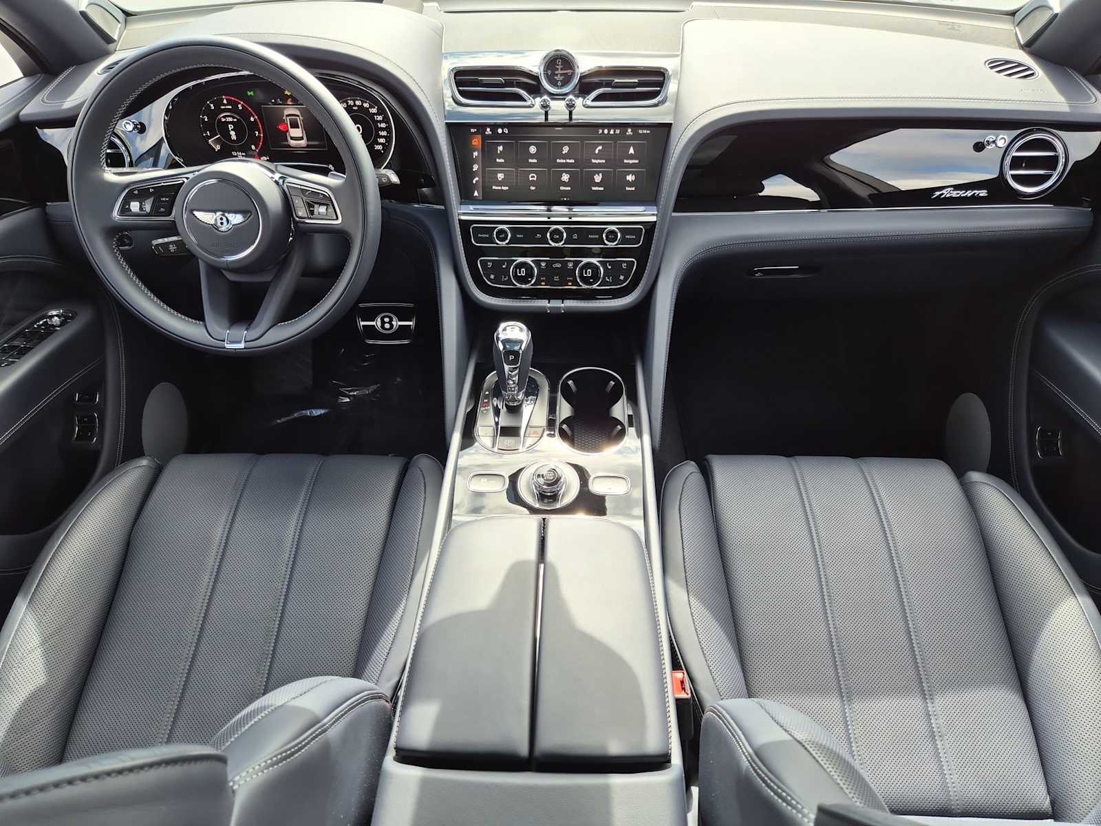 Thumbnail: 2025 Bentley Bentayga - 13