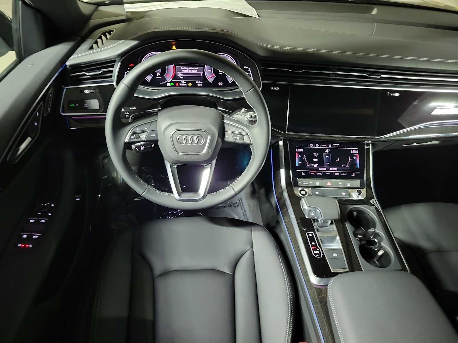 Thumbnail: 2026 Audi Q8 - 14