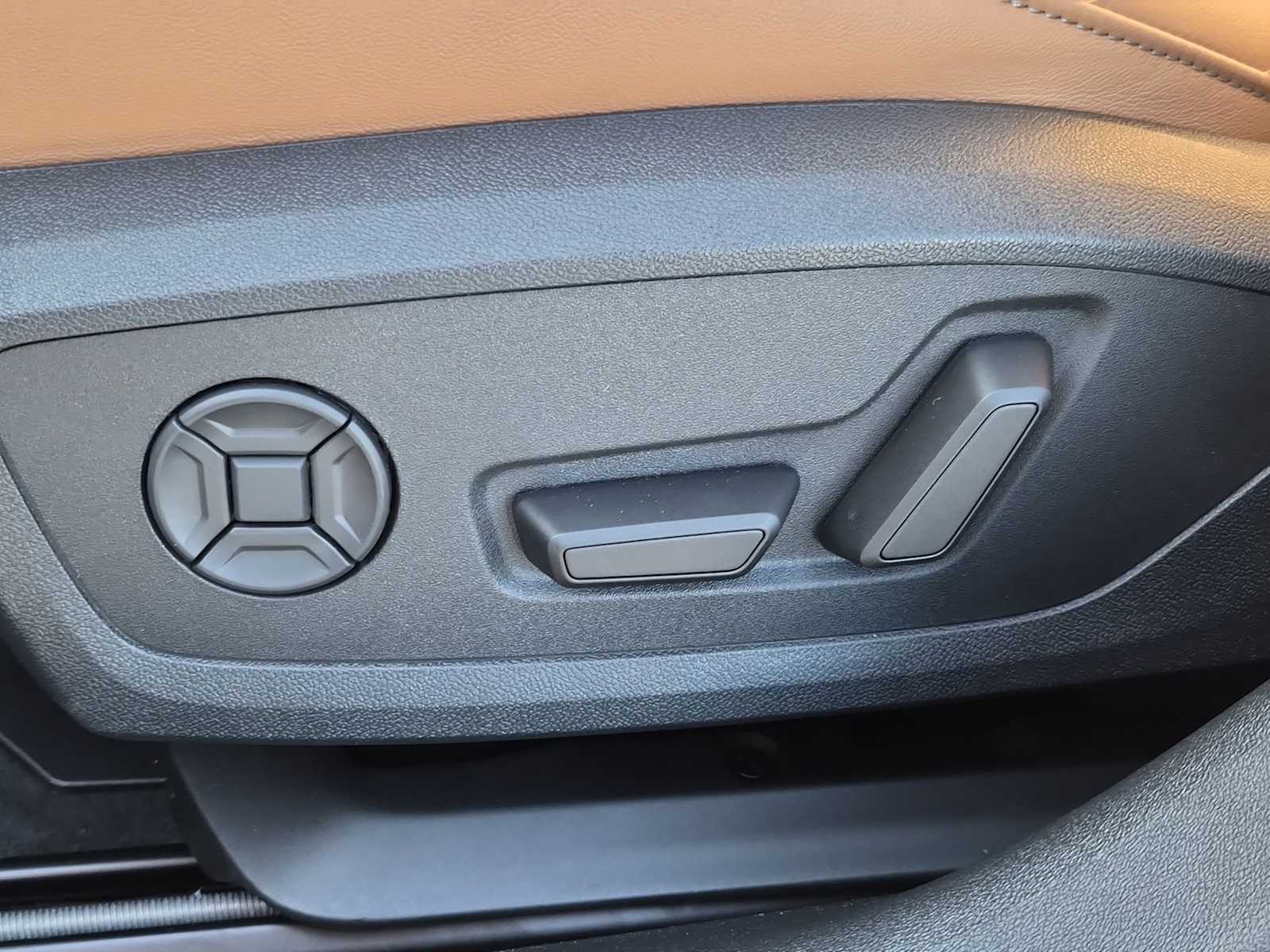 Thumbnail: 2026 Audi A6 - 16