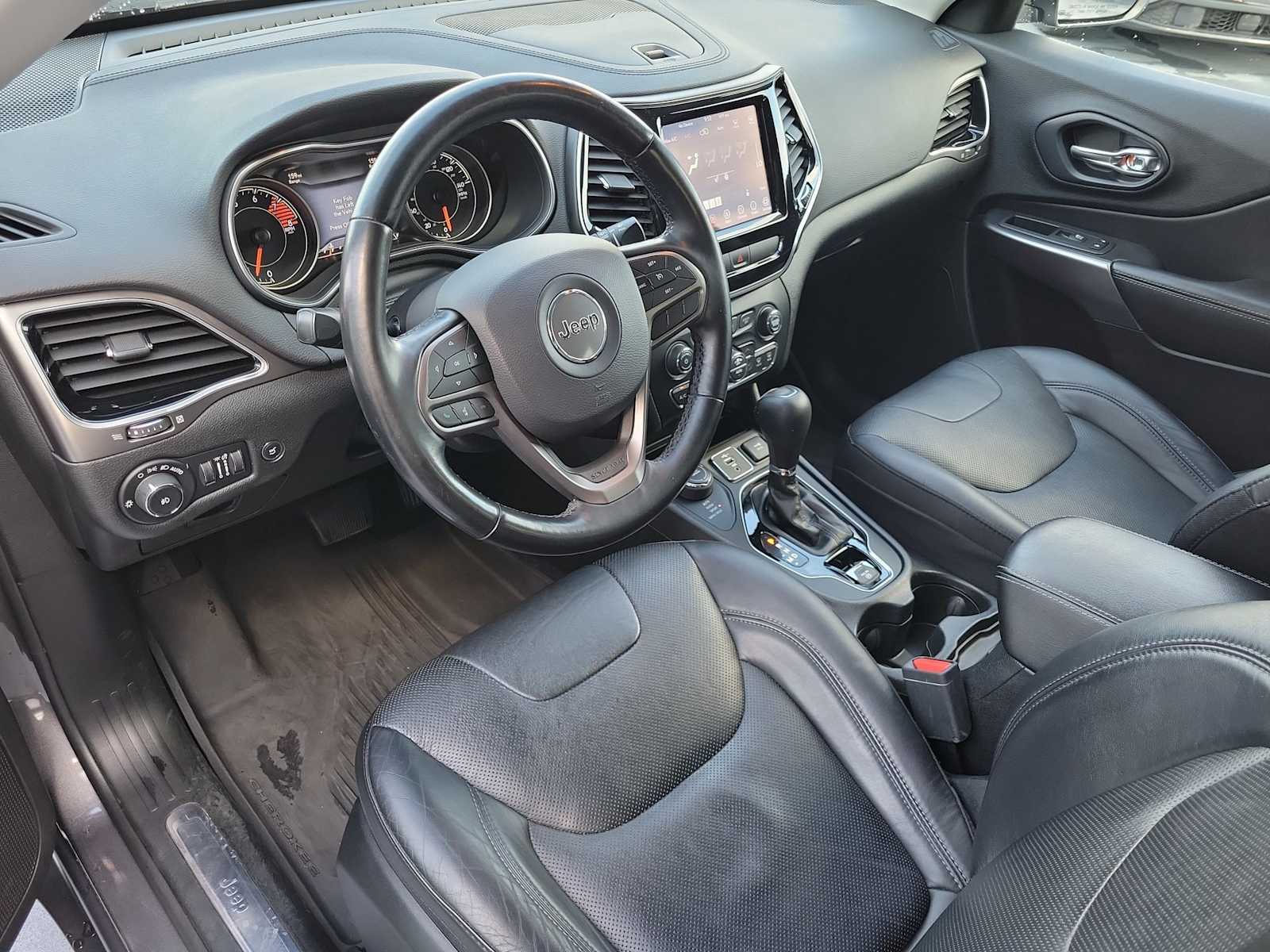 Thumbnail: 2020 Jeep Cherokee - 2