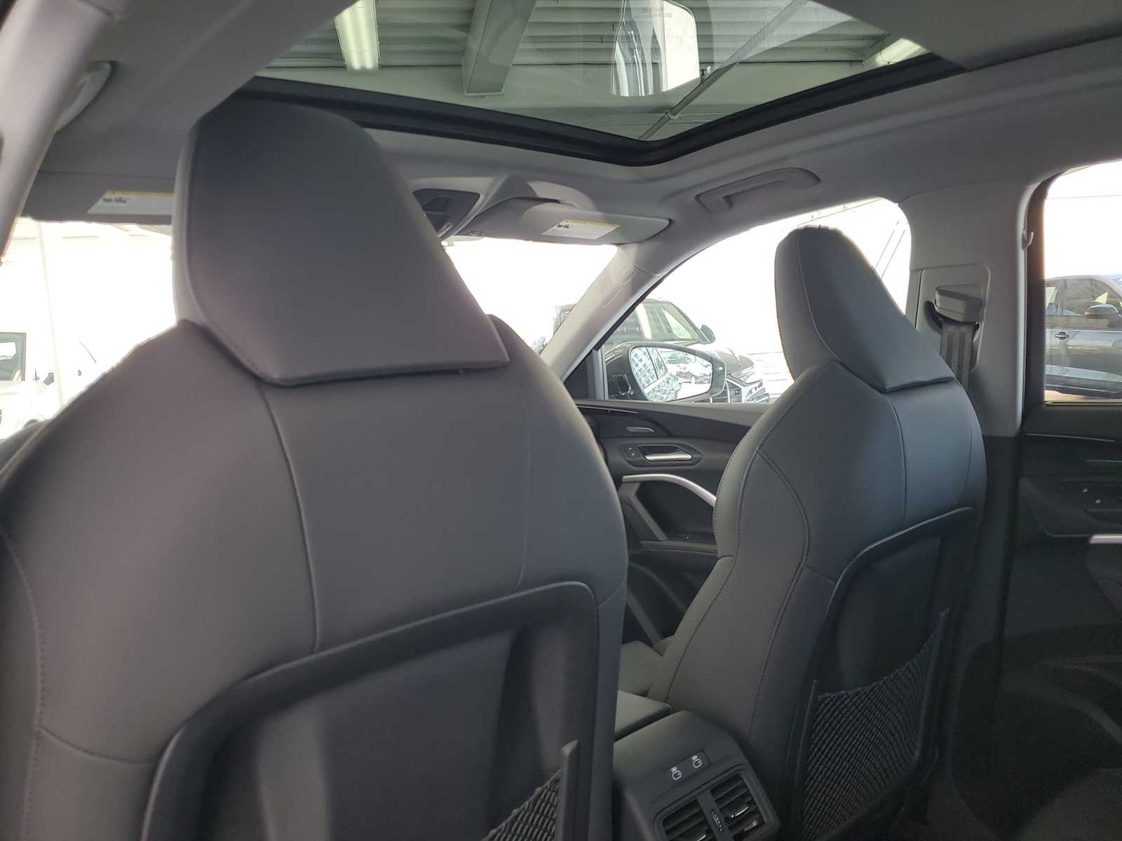 Thumbnail: 2025 Audi Q5 - 14