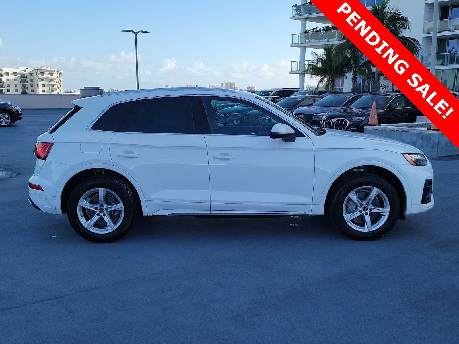 Thumbnail: 2023 Audi Q5 - 7