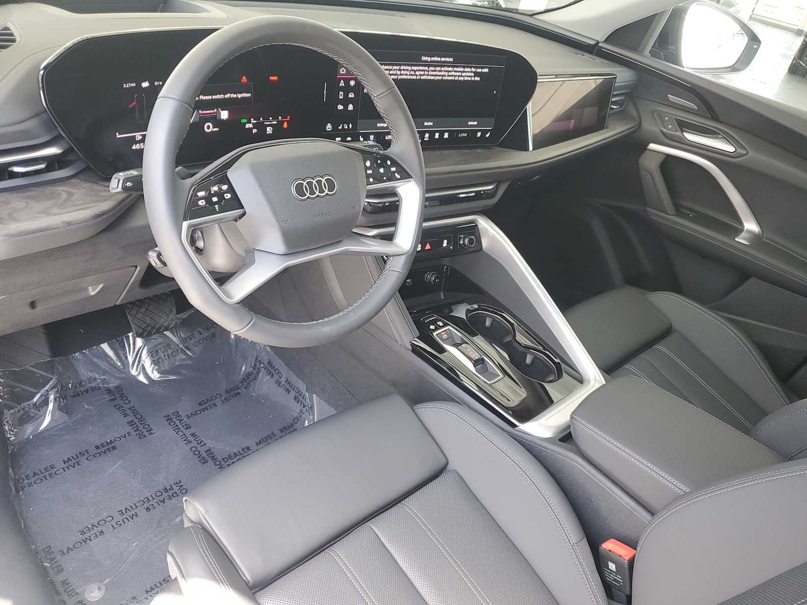 2025 Audi Q5 2.0T Prestige photo 2