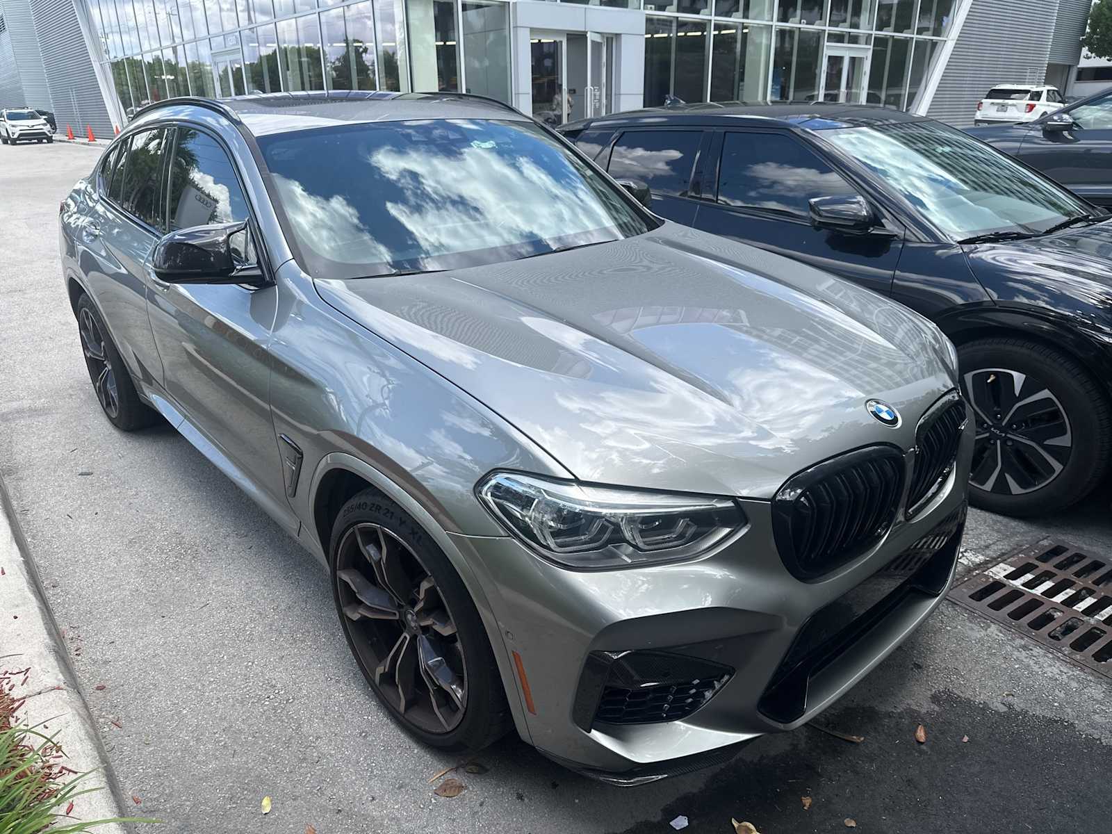 Thumbnail: 2021 BMW X4 - 2