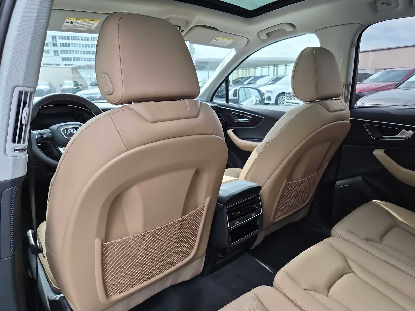 Thumbnail: 2026 Audi Q7 - 17