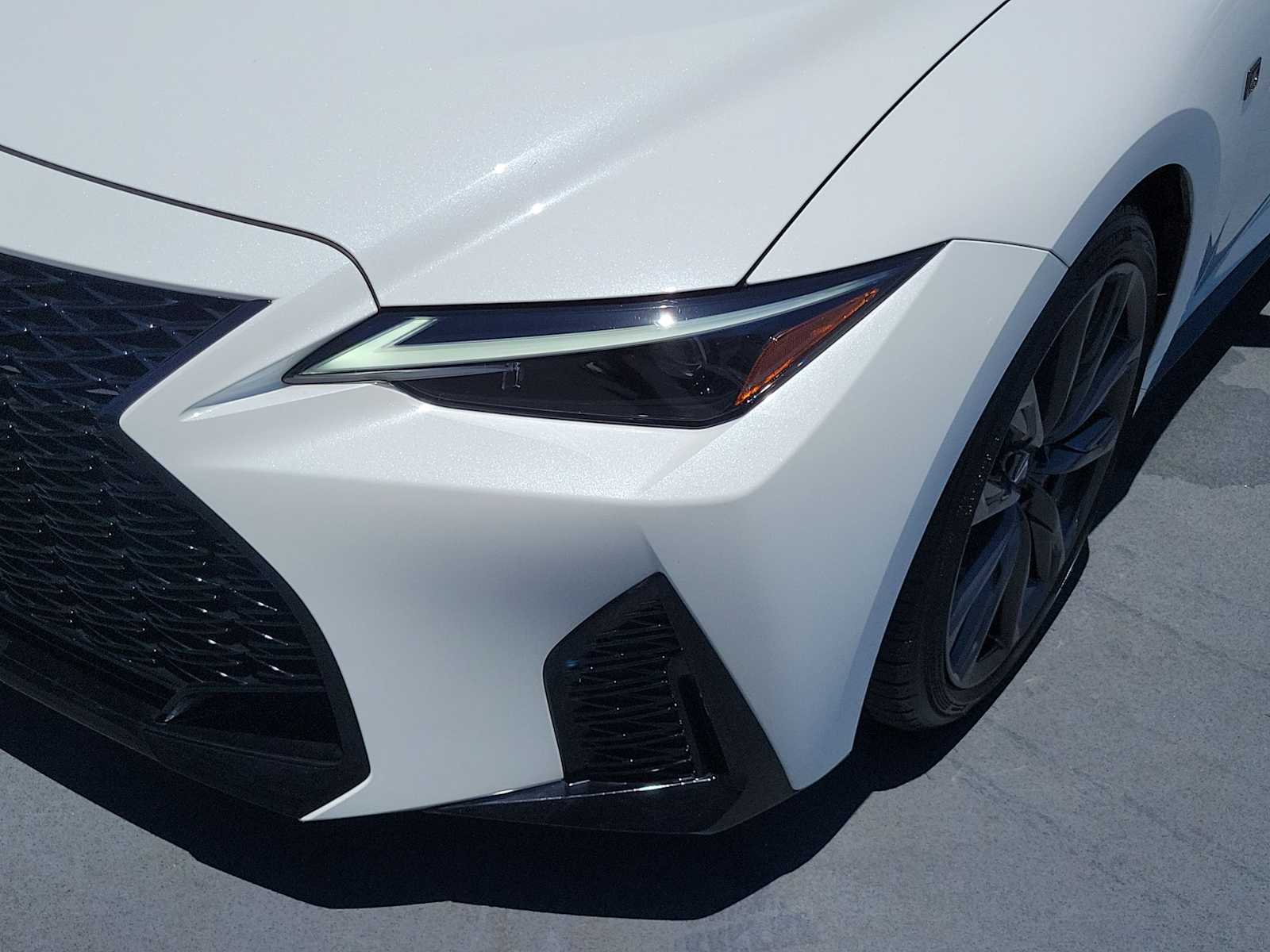 Thumbnail: 2025 Lexus IS - 10