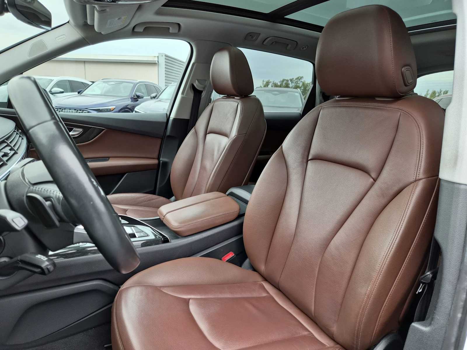 Thumbnail: 2019 Audi Q7 - 15