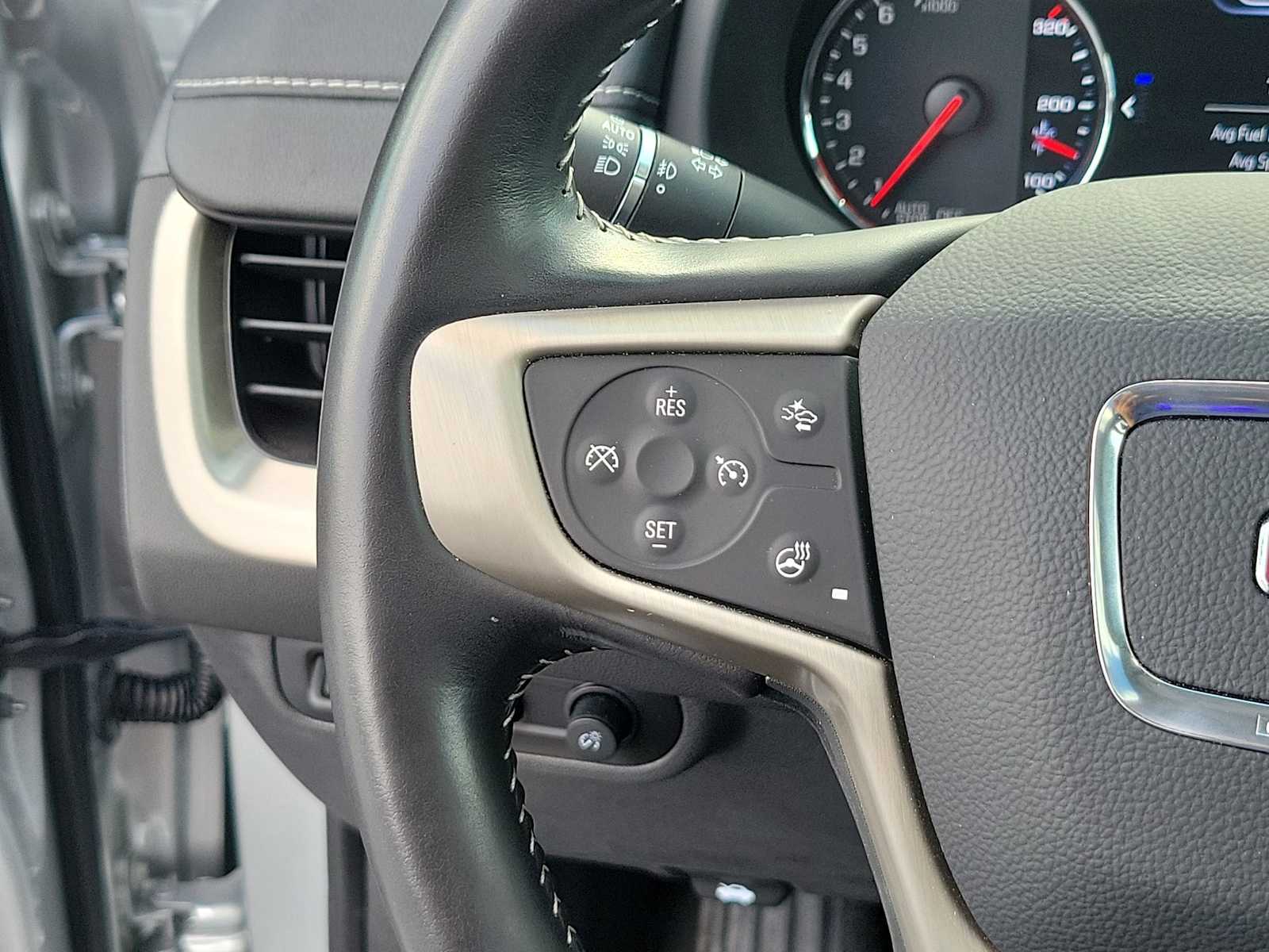 Thumbnail: 2022 GMC Terrain - 21