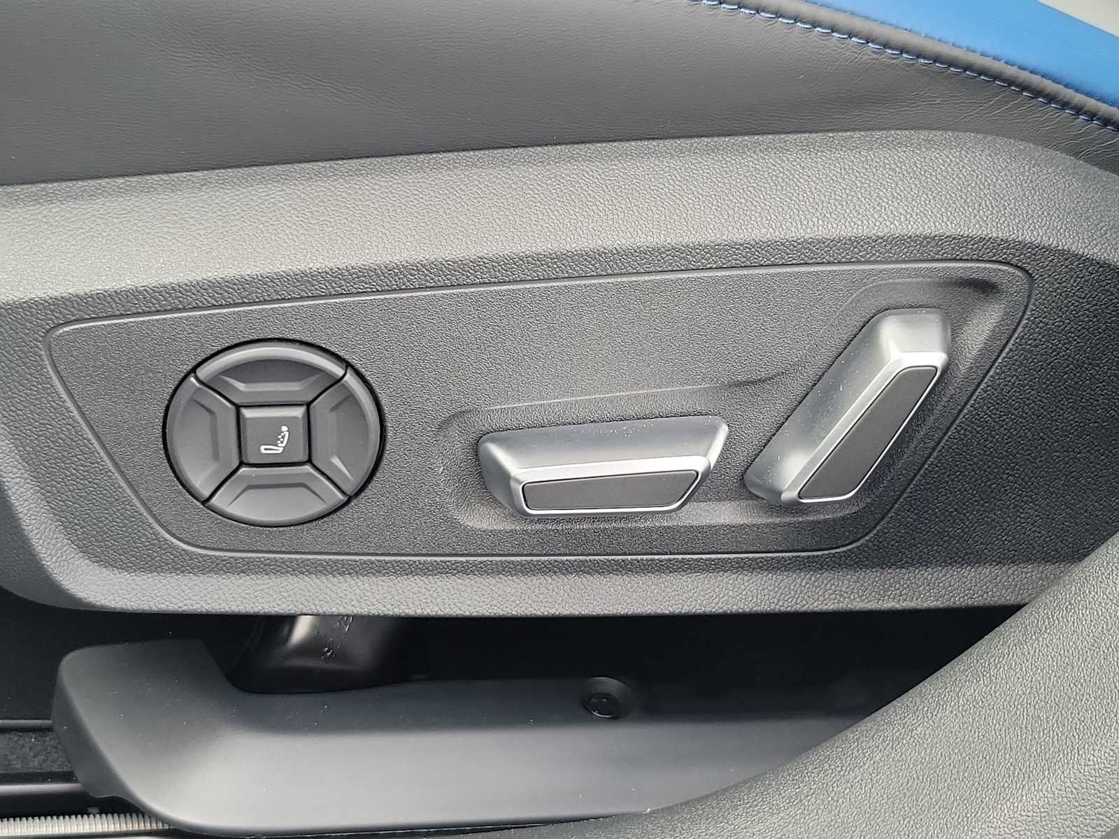 Thumbnail: 2025 Audi S5 - 16