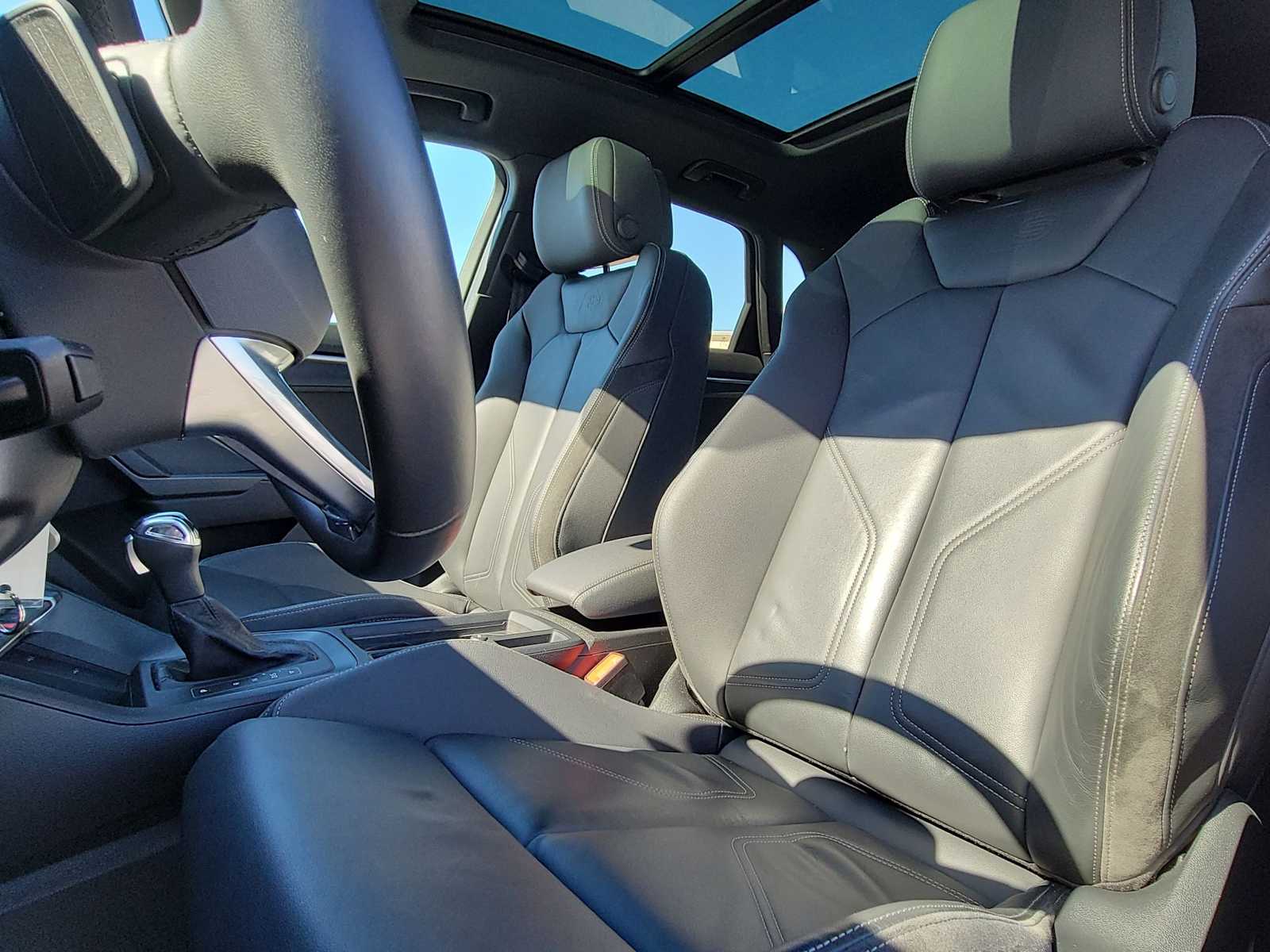 Thumbnail: 2022 Audi Q3 - 15