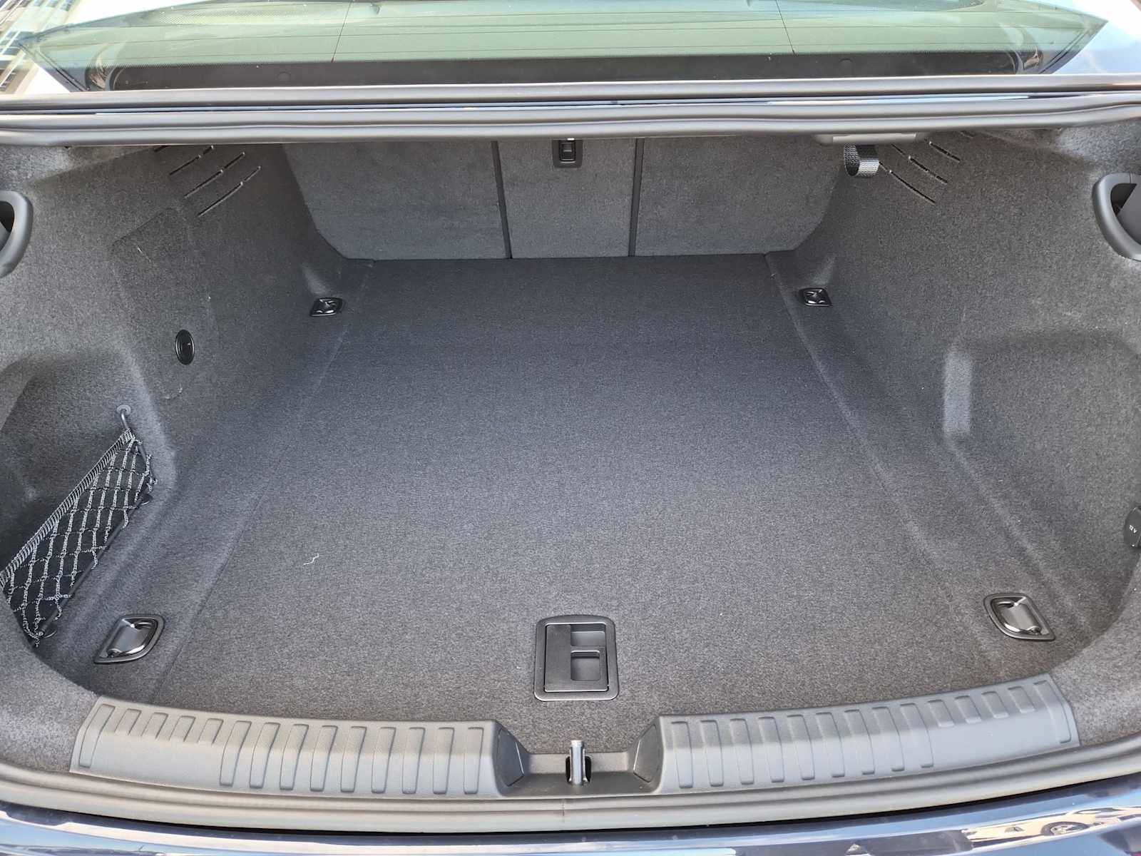 Thumbnail: 2026 Audi A6 - 27