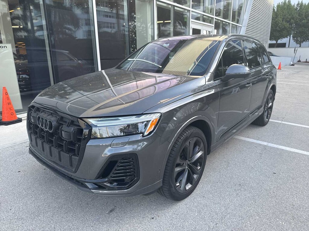 Certified 2025 Audi Q7 Premium Plus SUV
