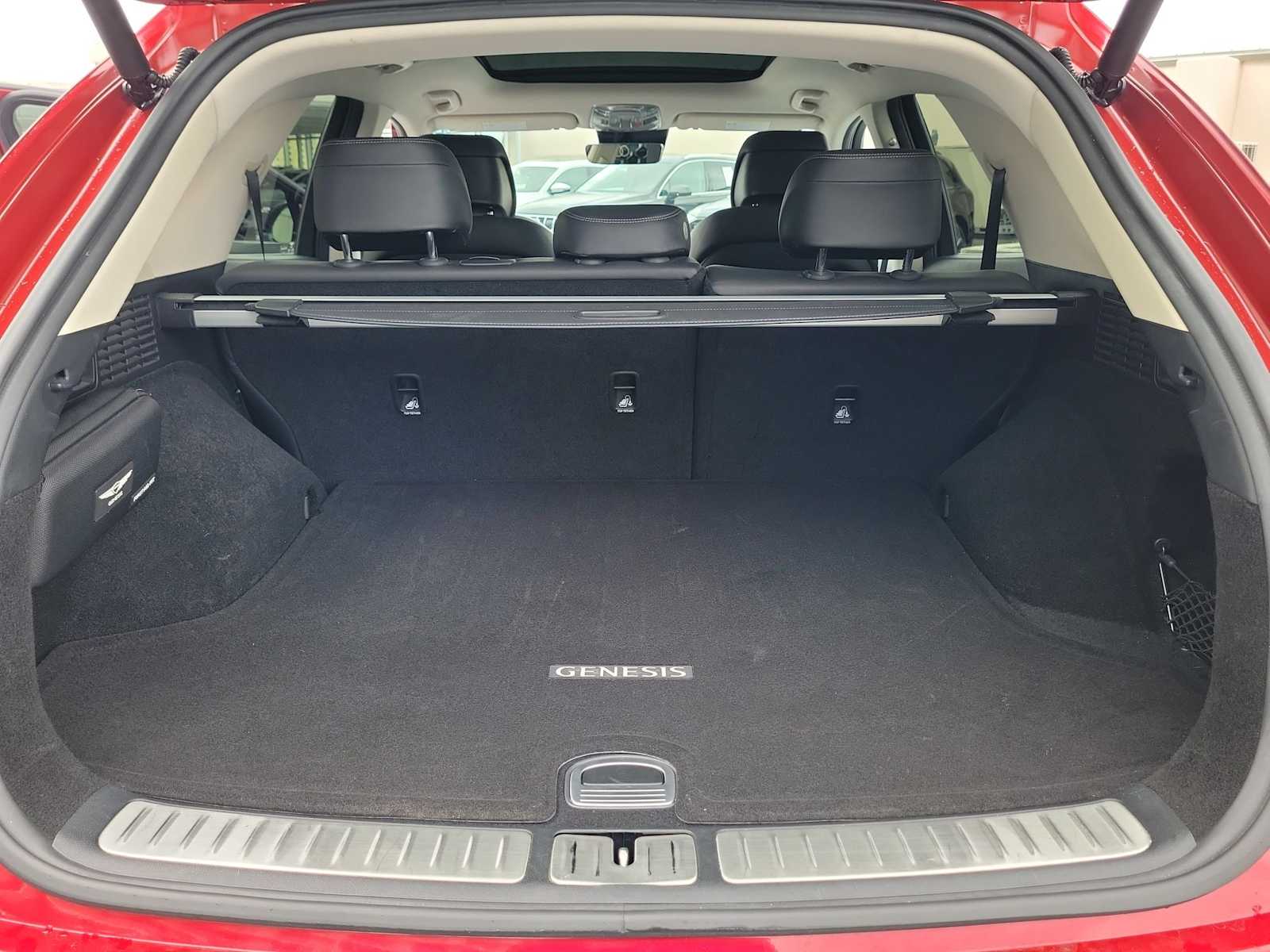 Thumbnail: 2023 Genesis GV70 - 26