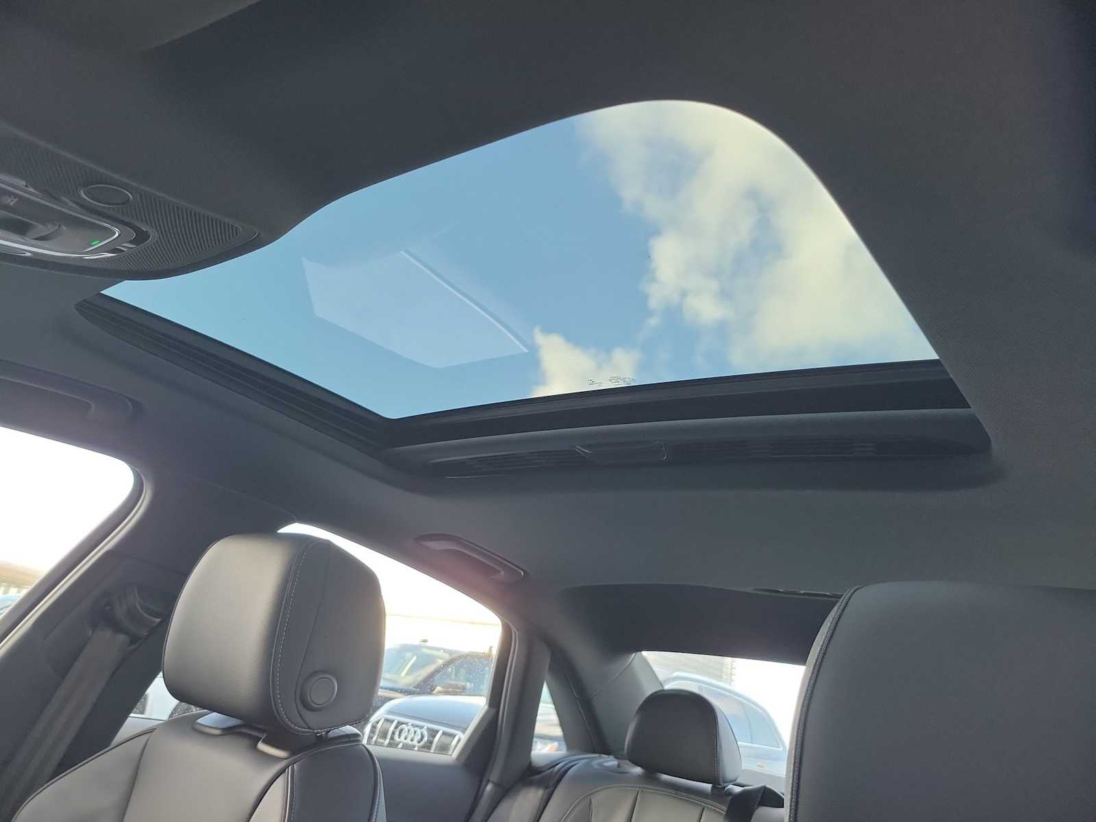 Thumbnail: 2023 Audi A4 - 18