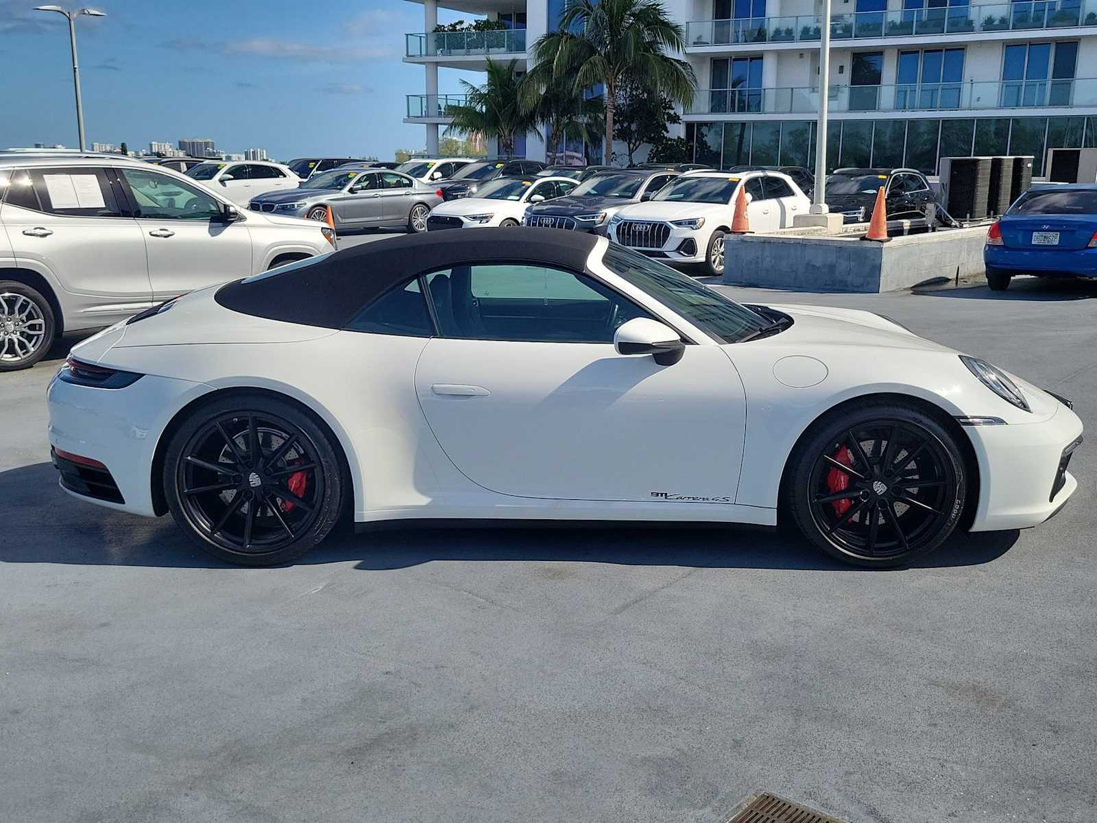 Thumbnail: 2020 Porsche 911 - 7