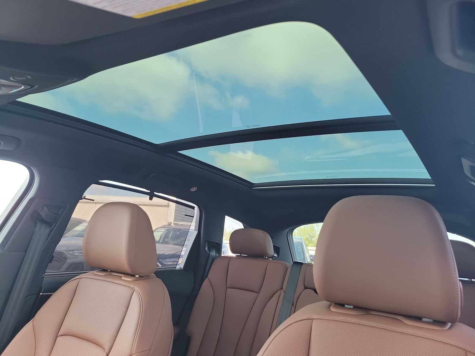 Thumbnail: 2025 Audi Q7 - 18