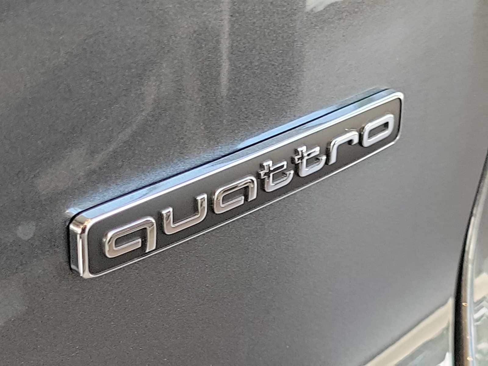 Thumbnail: 2026 Audi Q3 - 12