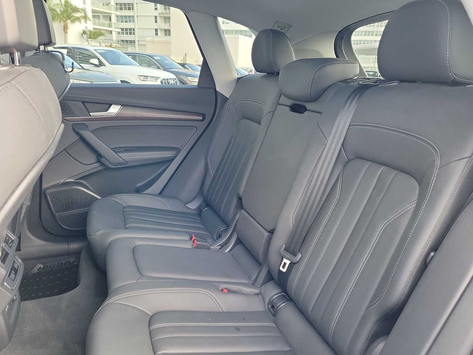 Thumbnail: 2023 Audi Q5 - 19