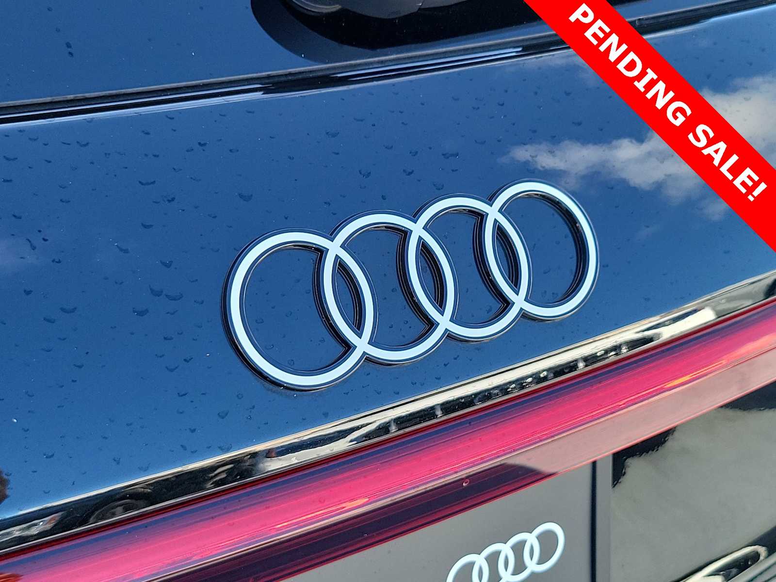 Thumbnail: 2025 Audi Q6 e-tron - 10