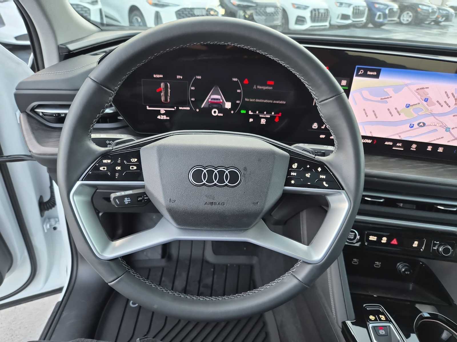 Thumbnail: 2025 Audi Q5 - 20