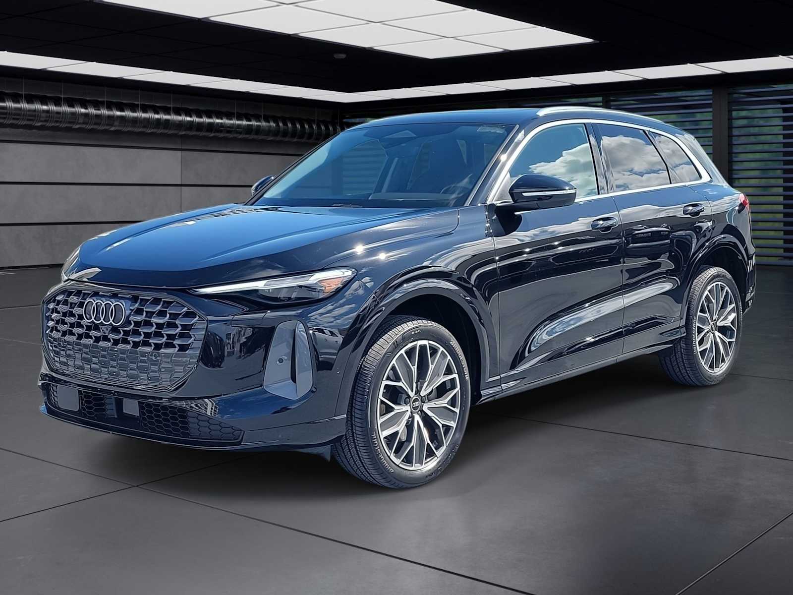 Thumbnail: 2025 Audi Q5 - 1