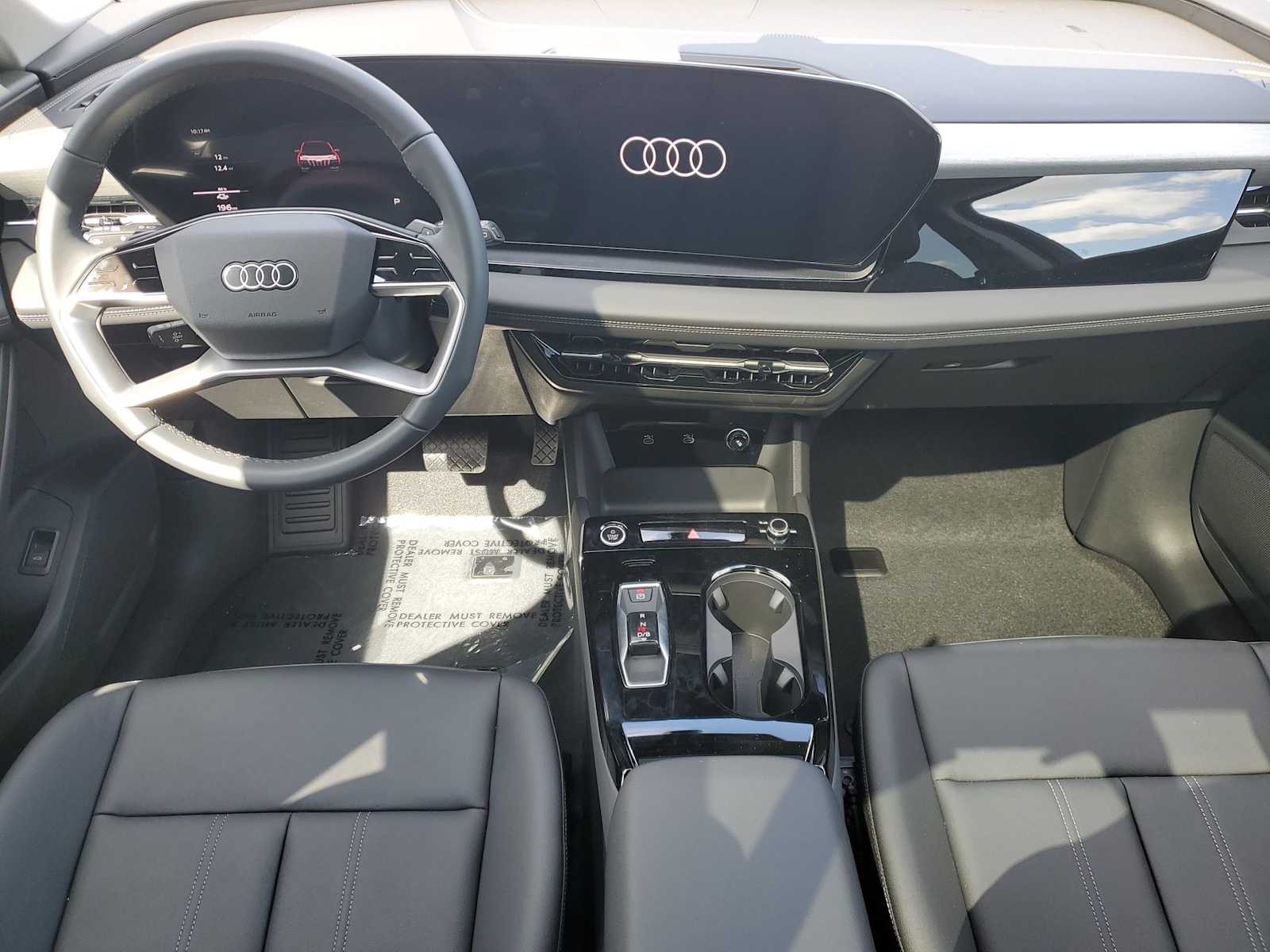 Thumbnail: 2025 Audi Q6 e-tron - 11
