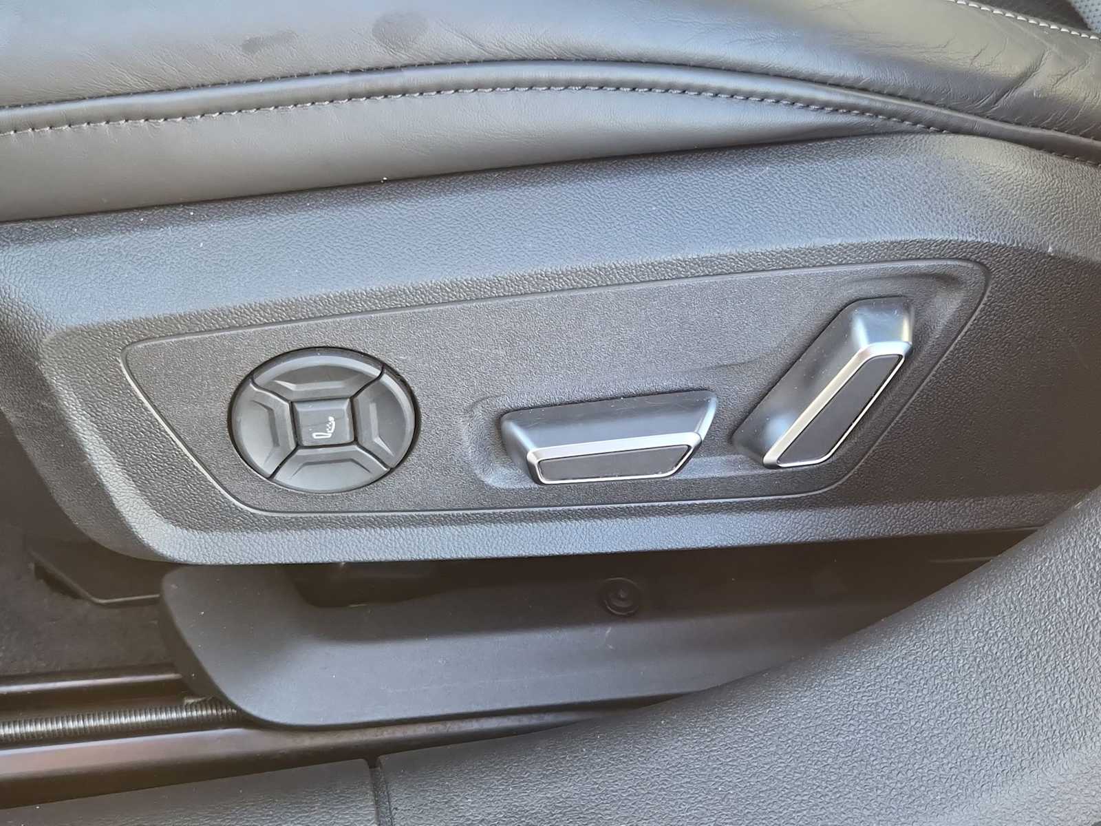 Thumbnail: 2022 Audi S7 - 16