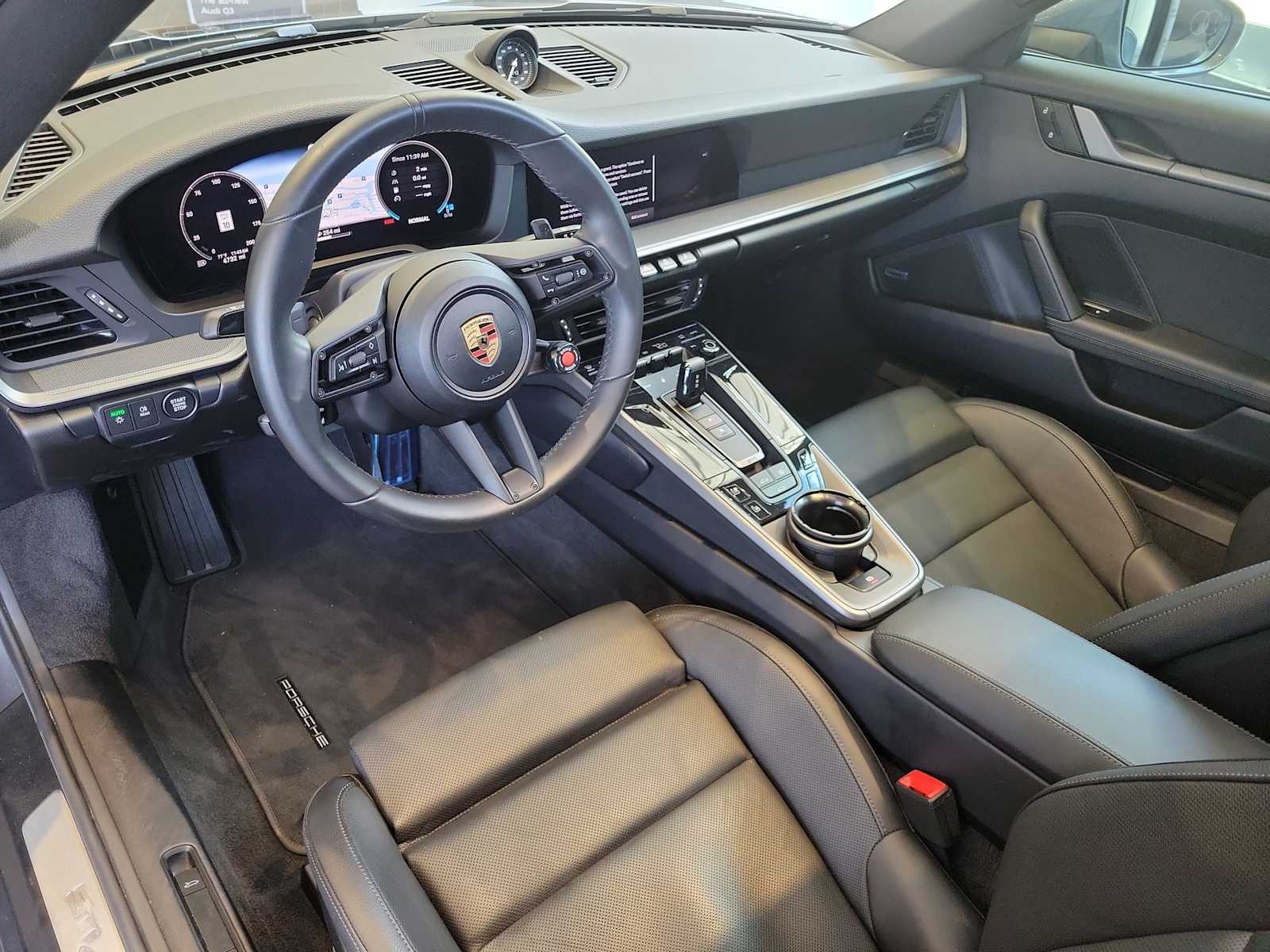 Thumbnail: 2025 Porsche 911 - 2